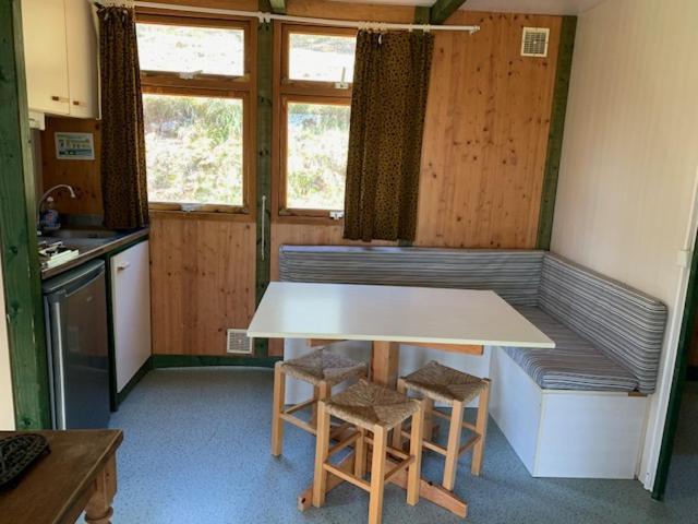 La Colline Aux Chalets, Jaccuzi, Sauna Saint-Chamarand Eksteriør bilde